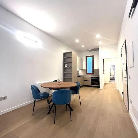 Caralis Golden House Luxury And Charm In Apartment
