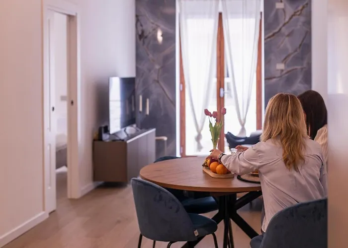 Caralis Golden House Luxury And Charm In Lejlighed *